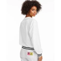 CHAMPION Women's Ripstop Crew Wind Jacket -Fierce Femme 2064862 101 alt2