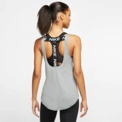 NIKE Women's Victory Dri-FIT Training Tank Top -Fierce Femme 2068178 004 alt3
