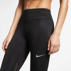 NIKE Women's Fast Tight 18 NIKE Women's Fast Tight -Fierce Femme 2068298 001 alt7