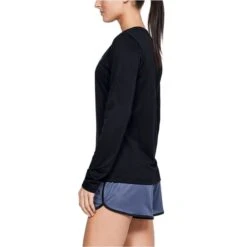 UNDER ARMOUR Women's UA Tech Crew Long Sleeve 12 UNDER ARMOUR Women's UA Tech Crew Long Sleeve -Fierce Femme 2074994 001 alt3