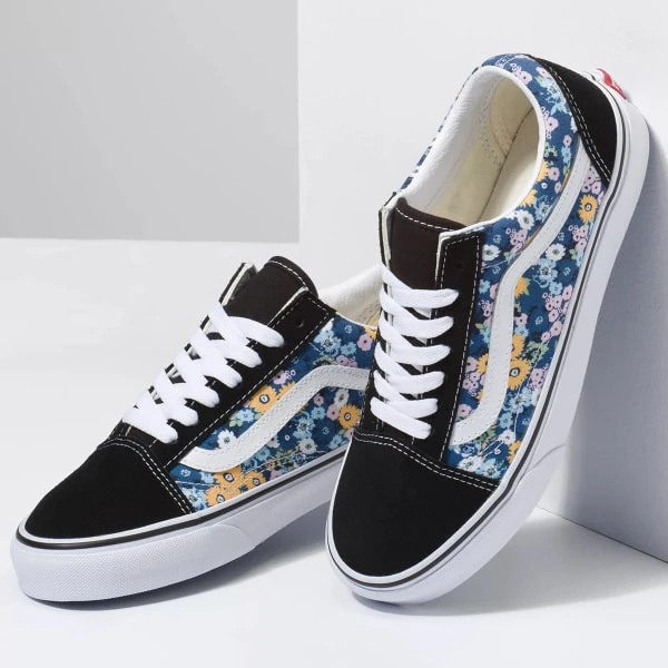VANS Women's Floral Old Skool Shoes 6 VANS Women's Floral Old Skool Shoes - Image 4