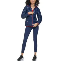 TOMMY HILFIGER Women's Lightweight Hooded Packable Puffer Jacket -Fierce Femme 2083079 402 alt3