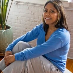 EMS Women's Softspun Long-Sleeve V-Neck 12 EMS Women's Softspun Long-Sleeve V-Neck -Fierce Femme 2085509 405 alt4