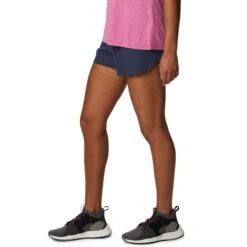 COLUMBIA Women's Hiking Shorts -Fierce Femme 2085700 402 alt2