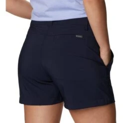 COLUMBIA Women's Silver Ridge Utility Shorts -Fierce Femme 2085702 402 alt4