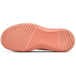 ALLBIRDS Women's Wool Runner-Up Mizzles Shoes -Fierce Femme 2087089 801 alt4