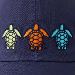 LIFE IS GOOD Women's Tres Turtles Chill Cap -Fierce Femme 2087640 403 alt2